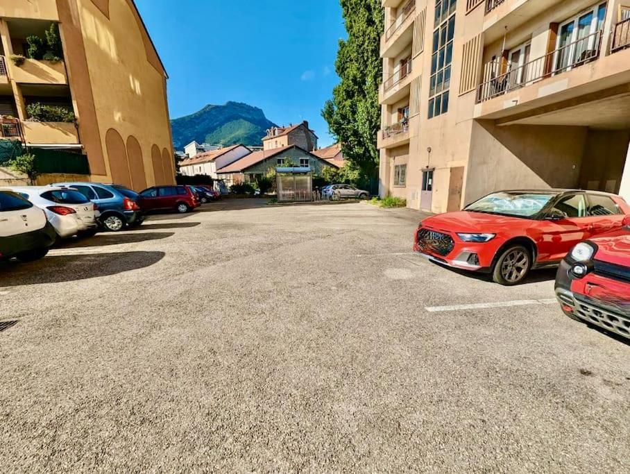 Excellent T2 - Moderne & Tout Equipe Avec Parking Γκρενόμπλ Εξωτερικό φωτογραφία